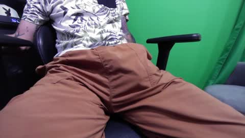 Snapshot of thevulvaaddict chatting on 13, 5, 2026 TheVulvaAddict aka kuruptxxx online show from 13, 5, 2026