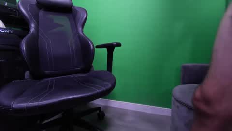 Snapshot of thevulvaaddict chatting on 26, 6, 2026 TheVulvaAddict aka kuruptxxx online show from 26, 6, 2026