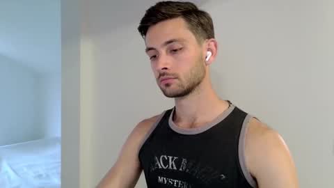 Snapshot of thewaiter2025 chatting on 22, 11, 2025 The Waiter online show from 22, 11, 2025