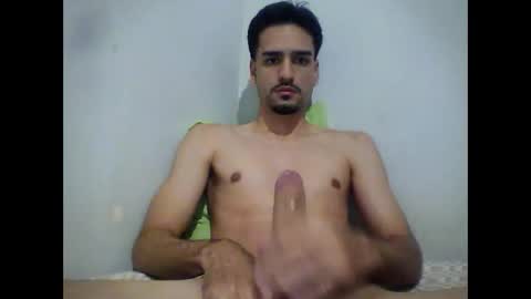Snapshot of thiago22bk chatting on 18, 9, 2025 thiago22bk online show from 18, 9, 2025