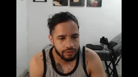 Snapshot of thiago_balconee chatting on 5, 7, 2026 Thiago balconee online show from 5, 7, 2026