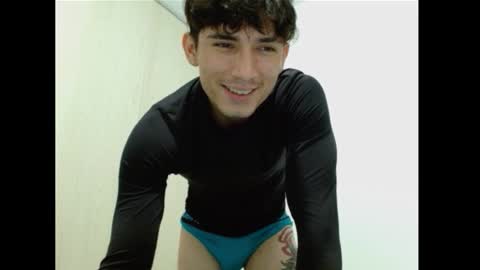 thiago_deseo69 online show from 14, 10, 2025