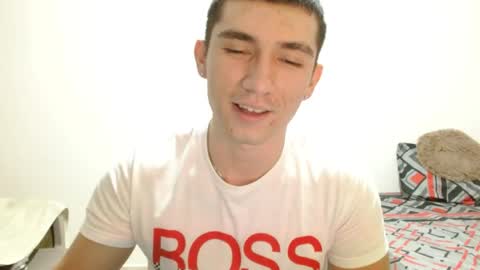 Snapshot of thiago_deseo69 chatting on 28, 4, 2026 thiago_deseo69 online show from 28, 4, 2026