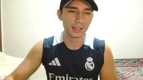 Snapshot of thiago_deseo69 chatting on 30, 4, 2026 thiago_deseo69 online show from 30, 4, 2026