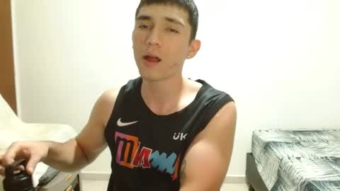 Snapshot of thiago_deseo69 chatting on 4, 6, 2026 thiago_deseo69 online show from 4, 6, 2026
