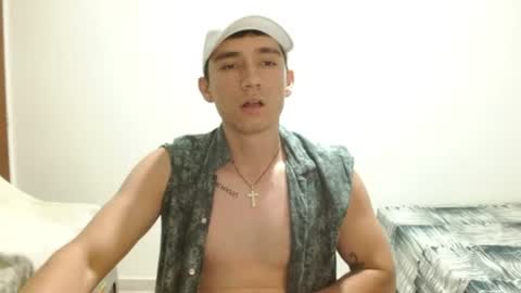 Snapshot of thiago_deseo69 chatting on 16, 6, 2026 thiago_deseo69 online show from 16, 6, 2026