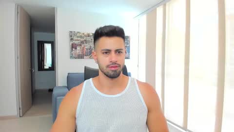 thiago_driussi online show from 1, 3, 2025