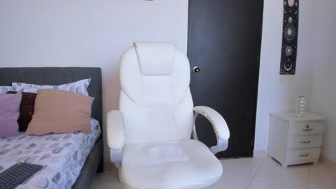 Manuel online show from 1, 3, 2026