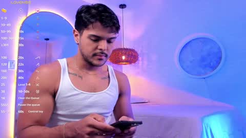 Thiago online show from 18, 9, 2025