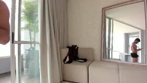 Snapshot of thiago_moretti chatting on 20, 6, 2026 THIAGO online show from 20, 6, 2026