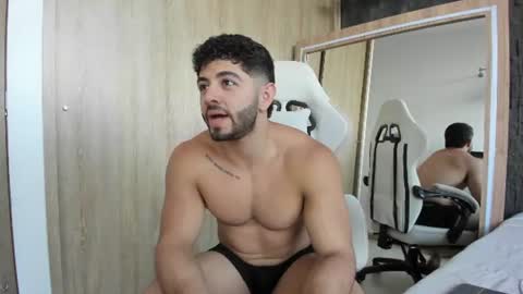 Snapshot of thiago_moretti chatting on 10, 7, 2026 THIAGO online show from 10, 7, 2026