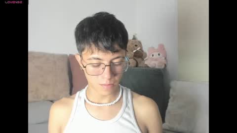 Snapshot of thiago_n_sam chatting on 9, 7, 2026 thiago_n_sam online show from 9, 7, 2026