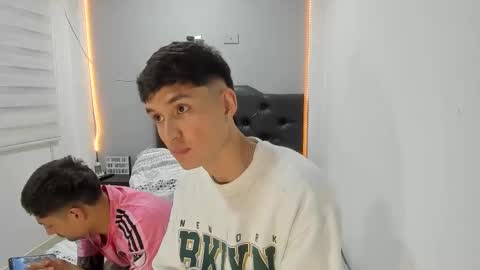 Thiago Wells online show from 18, 4, 2026