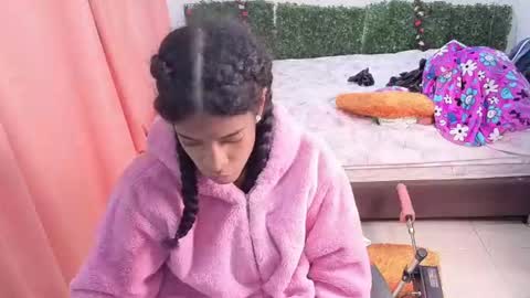 Snapshot of thiana_horny chatting on 4, 7, 2026 thiana_horny online show from 4, 7, 2026