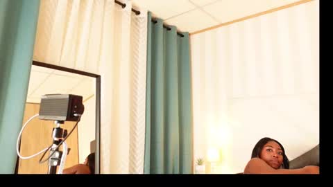 ThianaLopez online show from 7, 3, 2025