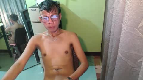 gil online show from 3, 12, 2025