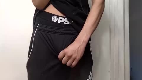 Snapshot of thickbigdick789 chatting on 27, 9, 2025 thickbigdick789 online show from 27, 9, 2025