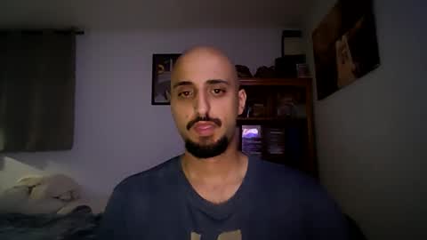 Snapshot of thickdickeddom chatting on 17, 9, 2025 ThickDickedDom online show from 17, 9, 2025