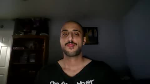 Snapshot of thickdickeddom chatting on 29, 10, 2025 ThickDickedDom online show from 29, 10, 2025