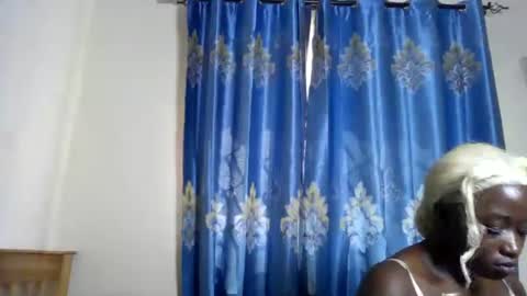 Snapshot of thickyass12 chatting on 9, 7, 2026 thickyass12 online show from 9, 7, 2026