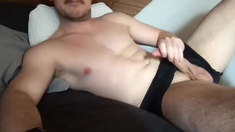 thierrinho8148 online show from 2, 3, 2026