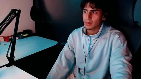 thieves_us online show from 15, 1, 2025