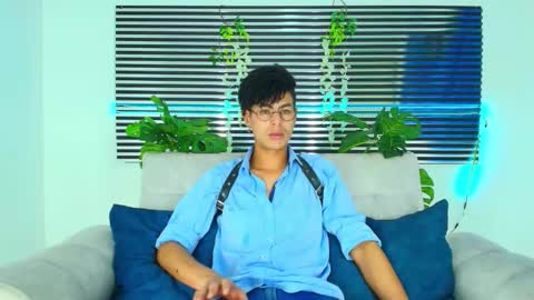 Snapshot of thiiagosaeenz chatting on 2, 2, 2026 Thiago Saenzz online show from 2, 2, 2026