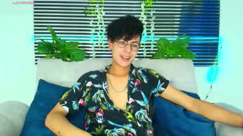 Snapshot of thiiagosaeenz chatting on 4, 2, 2026 Thiago Saenzz online show from 4, 2, 2026