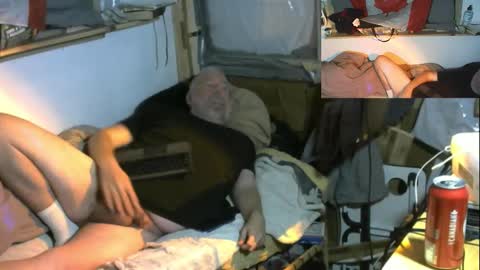 Snapshot of thisguyscott976866 chatting on 10, 2, 2026 Thisguyscott online show from 10, 2, 2026