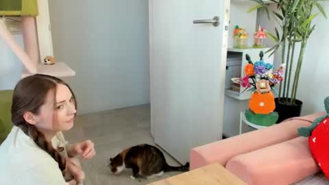 Snapshot of thisisamelia chatting on 17, 7, 2026 Amelia shows on mondays fridays and sundays if anything changes im giving updates on my fansly online show from 17, 7, 2026