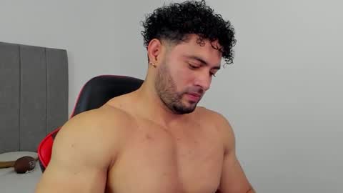 Thomas Brandon online show from 11, 9, 2025