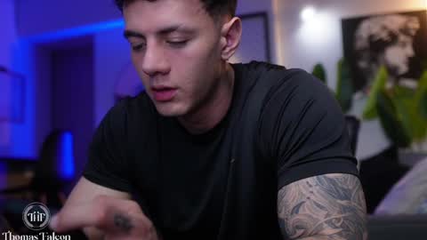 Thomas Falcon online show from 11, 1, 2025