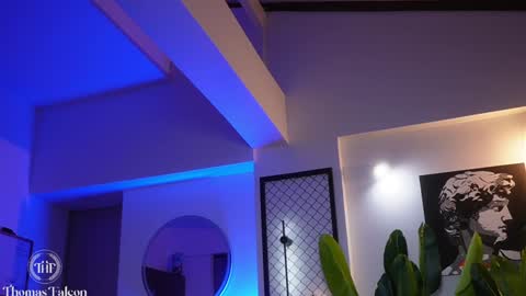 Thomas Falcon online show from 11, 1, 2025