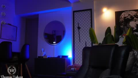 Thomas Falcon online show from 24, 1, 2025