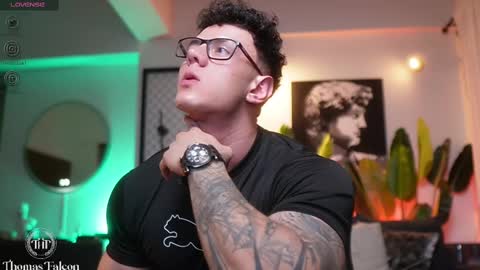 Thomas Falcon online show from 3, 3, 2025