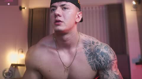 Thomas Falcon online show from 4, 11, 2025