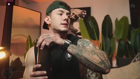 Thomas Falcon online show from 18, 1, 2026