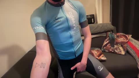 Thomas online show from 24, 4, 2026