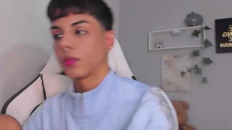 Thomas online show from 15, 11, 2025