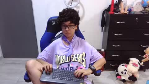 Snapshot of thomascooper_cams chatting on 14, 5, 2026 VALERIA online show from 14, 5, 2026
