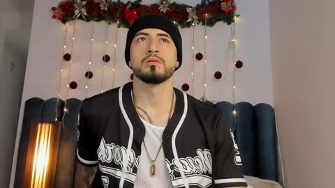 sweetfit boy online show from 13, 1, 2026