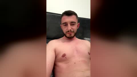 Snapshot of thomaspiston1996 chatting on 15, 5, 2026 thomaspiston1996 online show from 15, 5, 2026