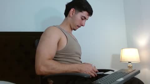 Thomas Turner online show from 19, 11, 2025