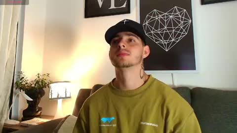 thomylov online show from 28, 3, 2026