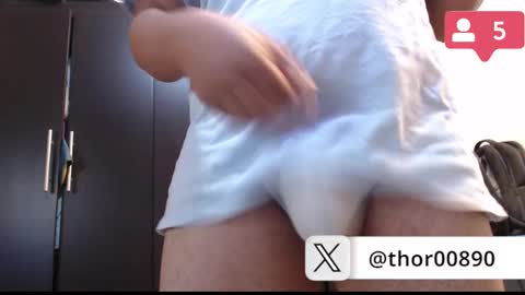 Snapshot of thor0200 chatting on 12, 2, 2025 thor0200 online show from 12, 2, 2025