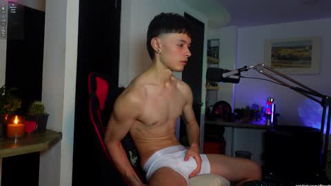   L e a n d e r   25OFF ON MY OF online show from 27, 2, 2026