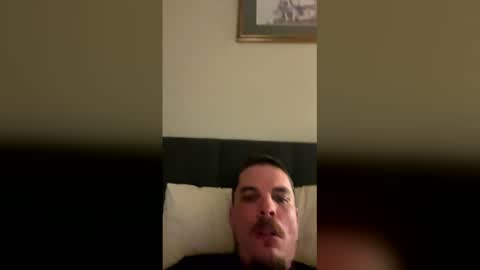 Snapshot of thowe802 chatting on 25, 3, 2026 thowe802 online show from 25, 3, 2026