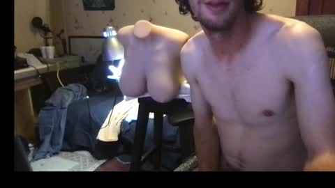 Snapshot of thundersword chatting on 29, 10, 2025 thundersword online show from 29, 10, 2025