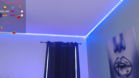 Tia Bella online show from 17, 9, 2025