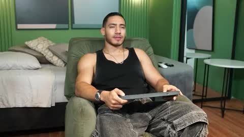 Snapshot of tian_brooks chatting on 16, 2, 2026 Tian Brooks online show from 16, 2, 2026